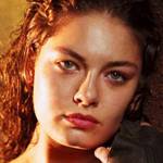 Alexa Davalos