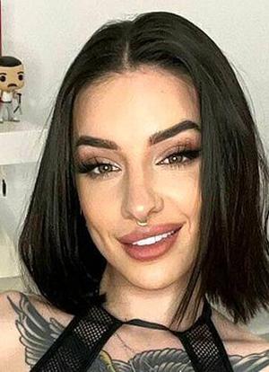 Paula R Vega