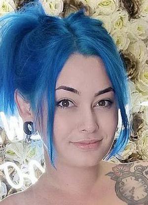 Lola Mason