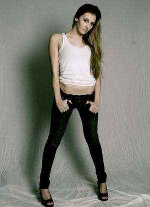 Isabel James