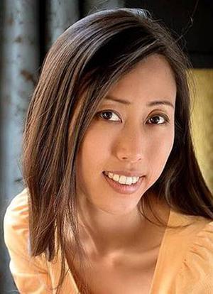 Ayako Fuji