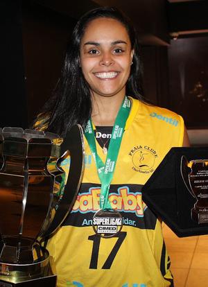 Suelen Pinto