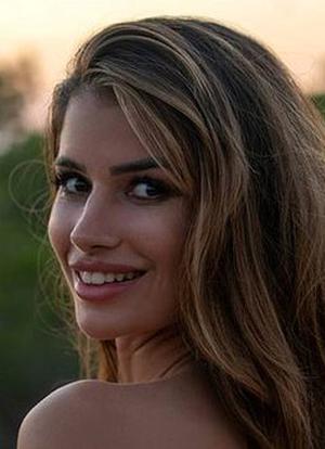 Laura Schultz