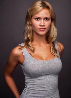 Marina Domozhirova