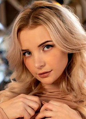 Anya Dmitrieva