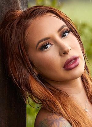 Scarlett Sommers