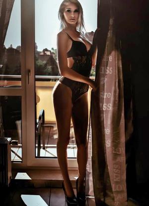 Lessia Mia